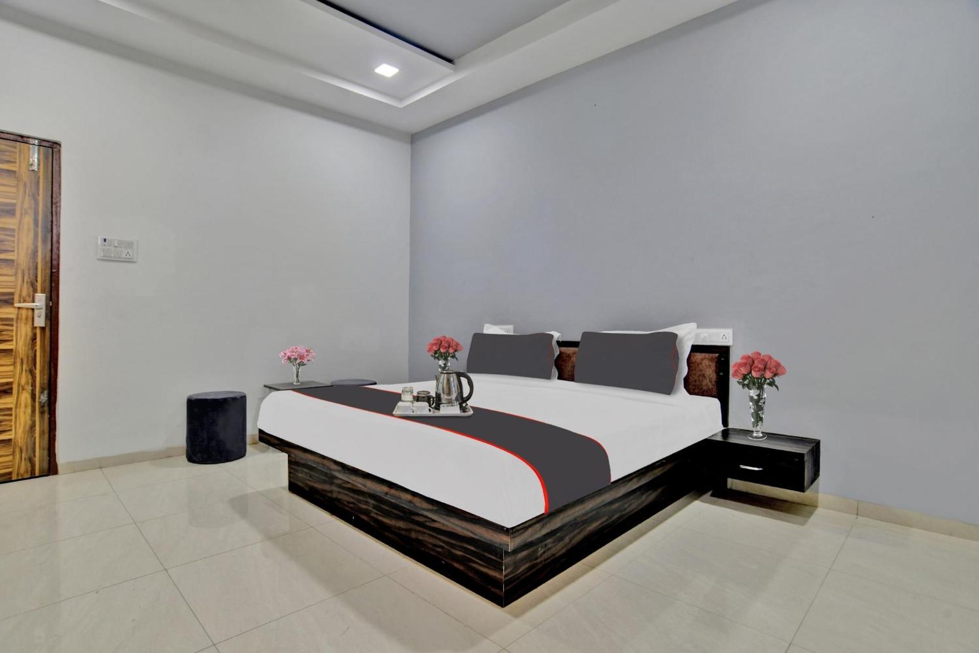 Collection O Heritage Hotel อินดอร์ ภายนอก รูปภาพ
