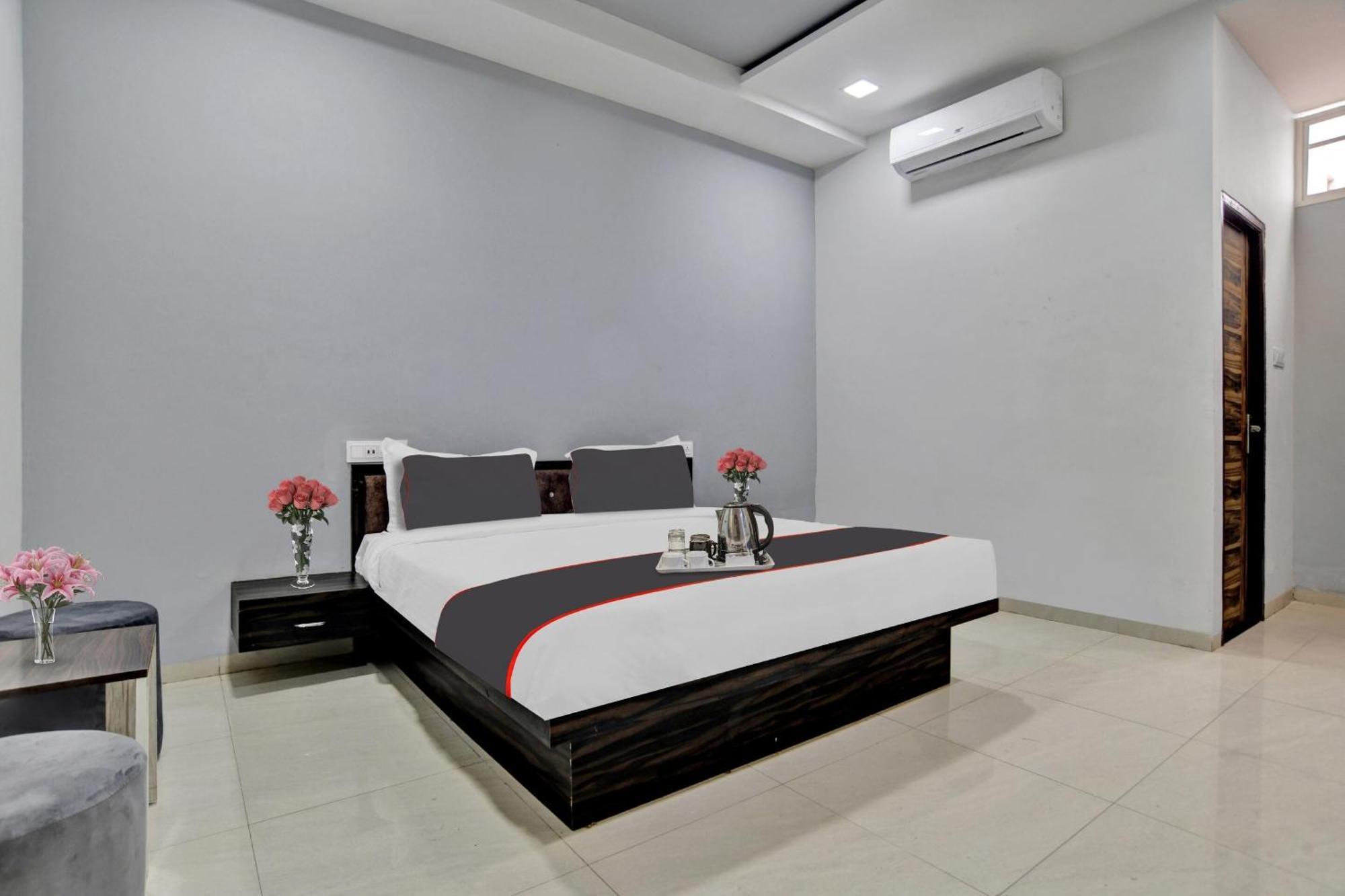 Collection O Heritage Hotel อินดอร์ ภายนอก รูปภาพ